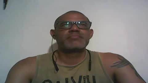 Snapshot of retlam37 chatting on December 2024 10:14:02 AM Walter online show from December 2024 10:14:02 AM