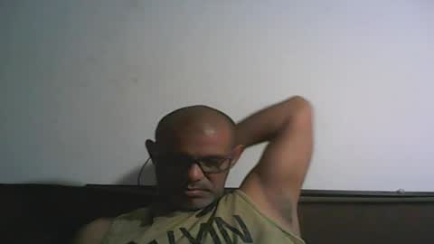 Snapshot of retlam37 chatting on January 2025 08:45:01 AM Walter online show from January 2025 08:45:01 AM