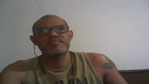 Snapshot of retlam37 chatting on January 2025 06:12:02 PM Walter online show from January 2025 06:12:02 PM