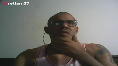 Snapshot of retlam37 chatting on January 2025 04:37:01 AM Walter online show from January 2025 04:37:01 AM