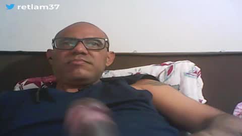 Snapshot of retlam37 chatting on January 2025 04:17:02 PM Walter online show from January 2025 04:17:02 PM