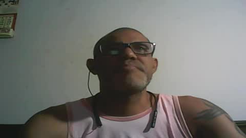 Snapshot of retlam37 chatting on January 2025 06:33:01 AM Walter online show from January 2025 06:33:01 AM