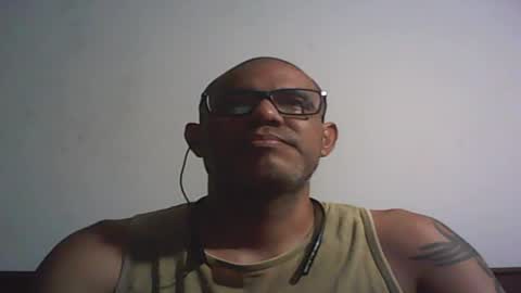 Snapshot of retlam37 chatting on February 2025 05:42:02 AM Walter online show from February 2025 05:42:02 AM