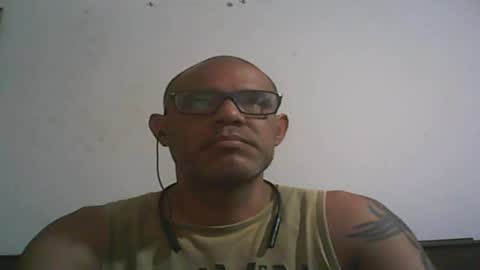 Snapshot of retlam37 chatting on February 2025 03:28:02 PM Walter online show from February 2025 03:28:02 PM