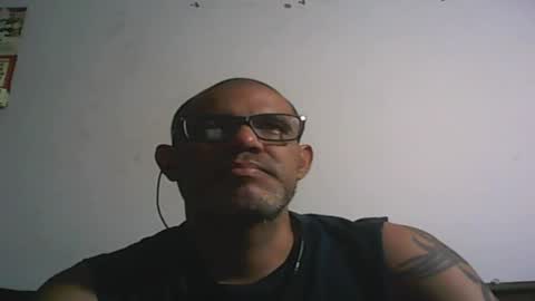 Snapshot of retlam37 chatting on February 2025 07:07:02 AM Walter online show from February 2025 07:07:02 AM