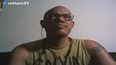 Snapshot of retlam37 chatting on February 2025 06:44:01 AM Walter online show from February 2025 06:44:01 AM