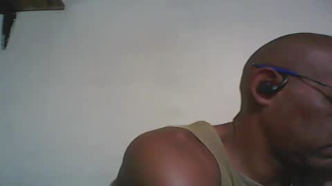 Snapshot of retlam37 chatting on March 2025 04:28:01 AM Walter online show from March 2025 04:28:01 AM