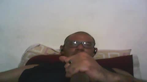 Snapshot of retlam37 chatting on March 2025 08:23:02 AM Walter online show from March 2025 08:23:02 AM