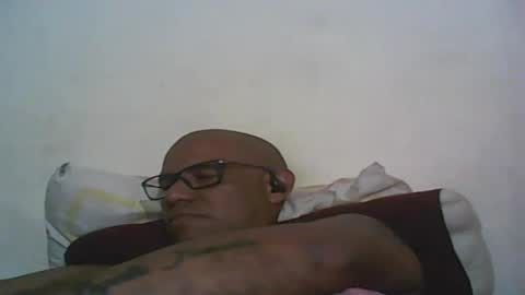 Snapshot of retlam37 chatting on March 2025 07:16:02 AM Walter online show from March 2025 07:16:02 AM