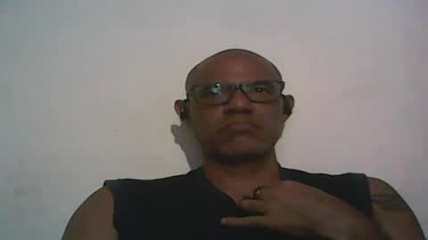 Snapshot of retlam37 chatting on March 2025 08:18:02 AM Walter online show from March 2025 08:18:02 AM