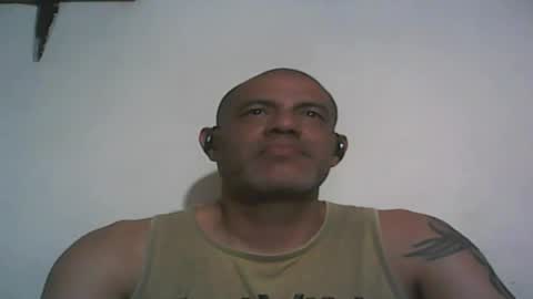 Snapshot of retlam37 chatting on September 2025 05:18:02 AM Walter online show from September 2025 05:18:02 AM