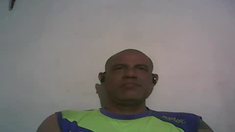 Snapshot of retlam37 chatting on September 2025 06:12:02 AM Walter online show from September 2025 06:12:02 AM