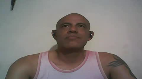 Snapshot of retlam37 chatting on September 2025 04:38:02 AM Walter online show from September 2025 04:38:02 AM