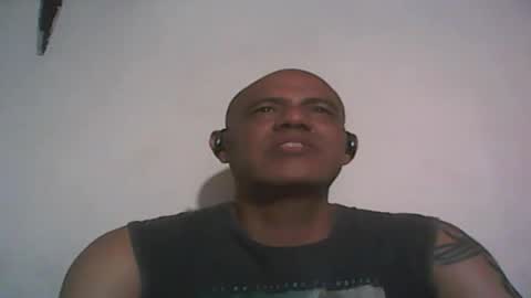 Snapshot of retlam37 chatting on November 2025 07:05:02 AM Walter online show from November 2025 07:05:02 AM