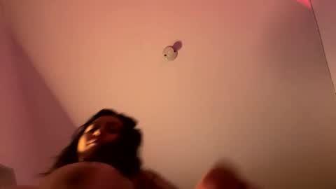 Rexa y blade  online show from October 2025 04:37:01 AM