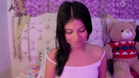 rey26_mila_ online show from March 2026 08:26:01 AM