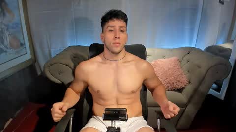 Snapshot of reymond_peter chatting on November 2025 06:49:01 AM REYMOND PETER online show from November 2025 06:49:01 AM