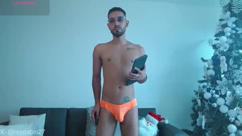 REY PABLO Independent online show from December 2025 05:42:01 PM