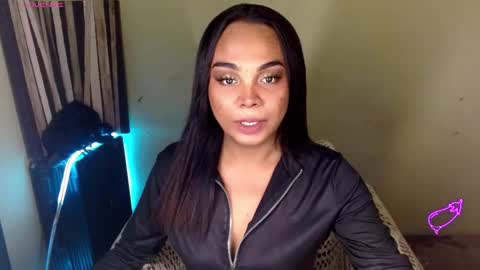 Snapshot of rhianasollway69 chatting on December 2025 11:18:01 AM rhianasollway69 online show from December 2025 11:18:01 AM