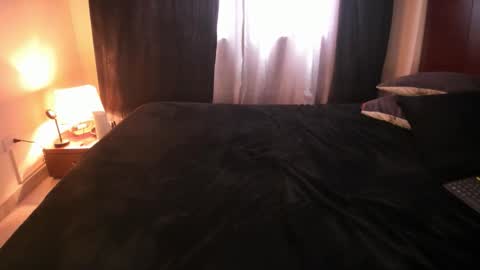 Rhonda online show from November 2025 07:01:02 PM