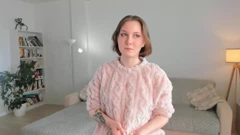 Snapshot of riabroks chatting on April 2026 11:33:01 AM Kahlan online show from April 2026 11:33:01 AM