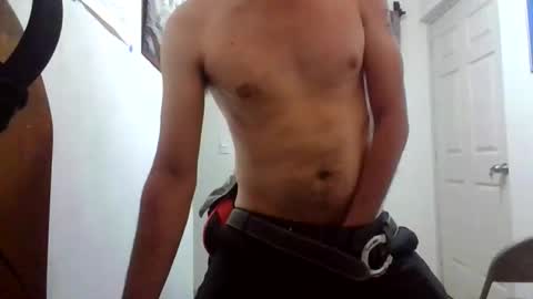 ricardogg1 online show from December 2025 04:22:01 AM