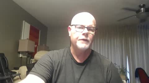 Snapshot of rich32937 chatting on November 2025 06:03:02 PM rich32937 online show from November 2025 06:03:02 PM