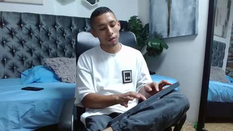 richar_voller online show from February 2025 10:47:02 AM