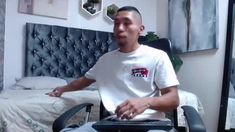 richar_voller online show from October 2025 11:11:02 AM