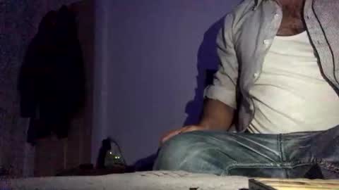 Snapshot of richardsone1 chatting on November 2025 01:30:02 AM Babu online show from November 2025 01:30:02 AM