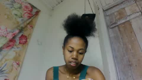 Snapshot of richetera chatting on June 2026 01:36:02 AM richetera online show from June 2026 01:36:02 AM