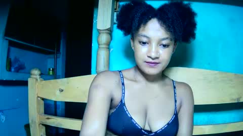 richinah3112 online show from February 2025 08:20:02 PM