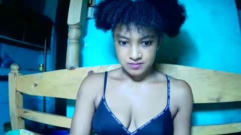richinah3112 online show from February 2025 01:19:02 PM