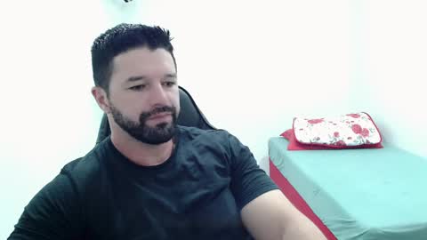 Snapshot of richrolland chatting on February 2025 01:00:01 AM Rickseduction online show from February 2025 01:00:01 AM