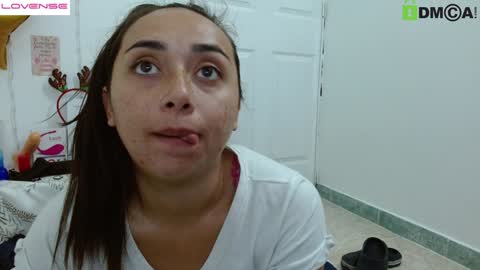 Candy online show from December 2024 08:37:01 PM