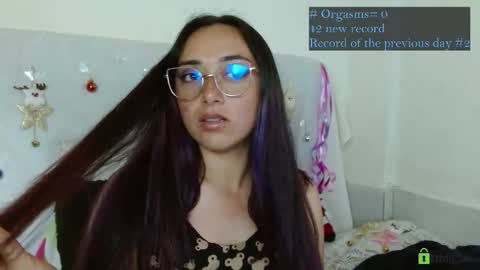 Candy online show from December 2025 03:02:02 AM