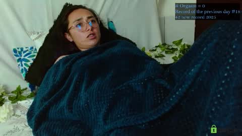 Candy online show from February 2026 03:44:02 AM