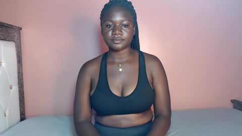 rihanah256 online show from February 2026 09:00:02 PM