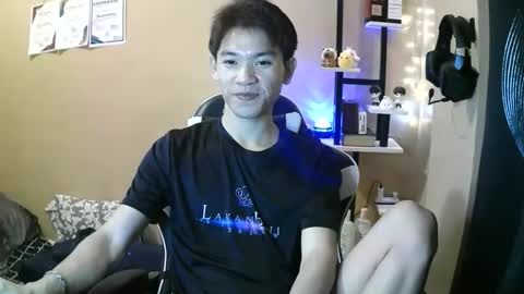 riiichie12 online show from February 2026 05:10:01 PM