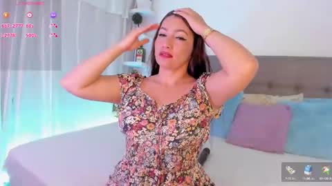 Snapshot of rikaking_ chatting on February 2025 11:38:02 PM alexia online show from February 2025 11:38:02 PM