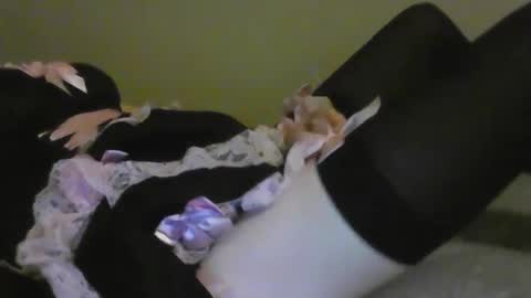 Snapshot of riley_belle98 chatting on January 2025 06:54:01 AM riley_belle98 online show from January 2025 06:54:01 AM