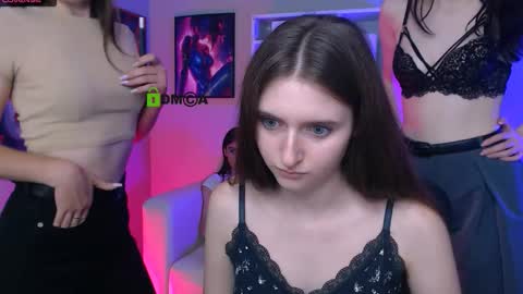 Meow online show from October 2025 02:15:02 PM