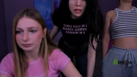 Meow online show from December 2025 08:48:01 PM