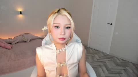 Snapshot of rileymee chatting on January 2025 11:22:02 PM rileymee online show from January 2025 11:22:02 PM