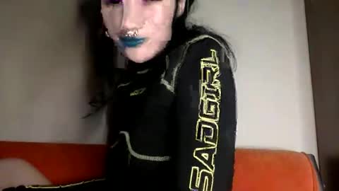 rina_the_great online show from December 2025 03:10:01 PM