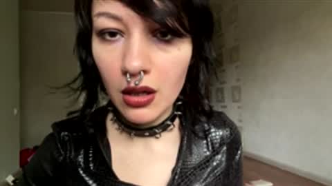 rina_the_great online show from April 2026 01:09:02 PM