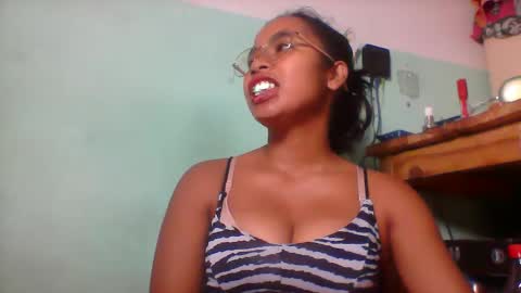 rinah856024 online show from April 2026 04:06:02 PM