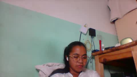Snapshot of rinah856024 chatting on April 2026 05:52:02 PM rinah856024 online show from April 2026 05:52:02 PM