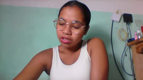 Snapshot of rinah856024 chatting on May 2026 06:18:01 AM rinah856024 online show from May 2026 06:18:01 AM