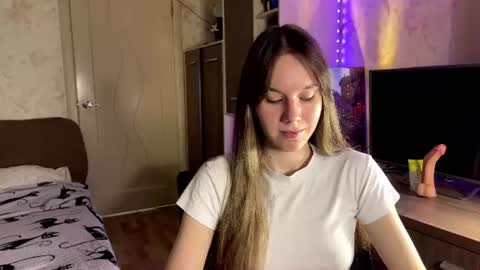 RinaRight online show from August 2026 10:33:02 PM